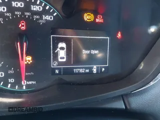 2019 Chevrolet Trax LS with VIN 3GNCJNSB5KL196519, listed as a IAAI auction lot 41686357 with 117,162 mi miles. Bid and sale history available at carsss.com. Image 16.