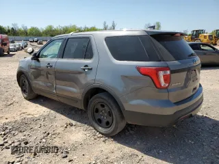 2017 Ford Police Interceptor Utility z VIN 1FM5K8AR0HGE30329, wystawiony jako Copart lot #50967265 z przebiegiem 156 692 mil mil oraz Szkoda całkowita • Salvage title. Historia ofert i sprzedaży dostępna na DreamBid. Obrazek 2.