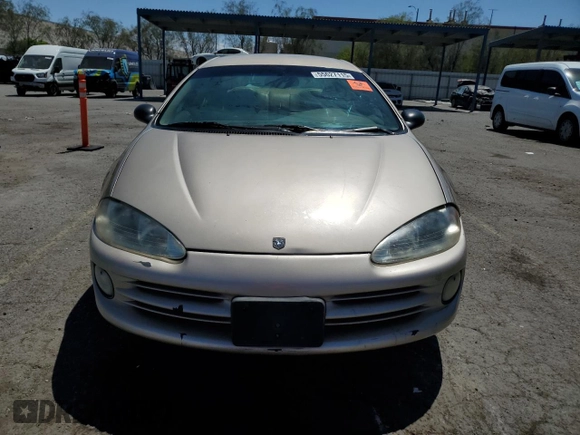 2000 Dodge Intrepid ES z VIN 2B3HD56J6YH373198, wystawiony jako Copart lot #55627115 z przebiegiem 111 624 mil mil oraz Szkoda całkowita • Salvage title. Historia ofert i sprzedaży dostępna na DreamBid. Obrazek 5.