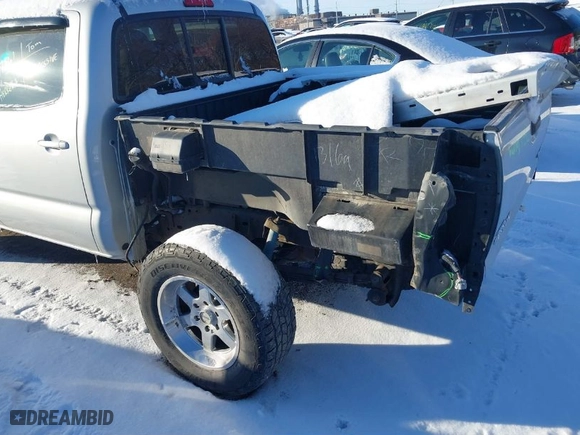 2009 Toyota Tacoma with VIN 3TMLU42N59M029232, listed as a IAAI auction lot 41596149 with 143,541 mi miles. Bid and sale history available at carsss.com. Image 19.