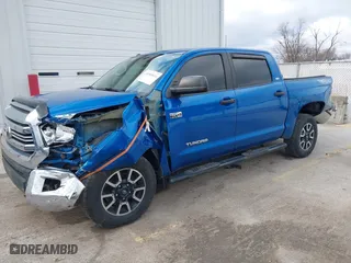 2017 Toyota Tundra 4WD SR5 with VIN 5TFDW5F13HX661540, listed as a IAAI auction lot 41865611 with 177,243 mi miles. Bid and sale history available at carsss.com. Image 2.