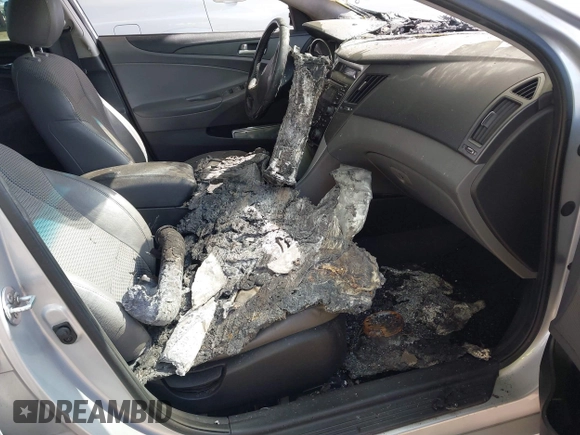 2012 Hyundai Sonata Limited with VIN 5NPEC4ABXCH429481, listed as a IAAI auction lot 41794510 with Not Provided miles and . Bid and sale history available at DreamBid. Image 5.