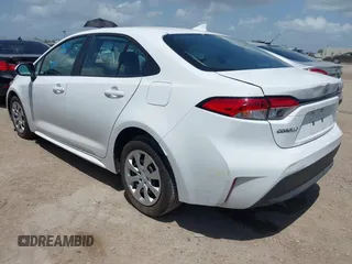 2024 Toyota Corolla LE z VIN 5YFB4MDE1RP166217, wystawiony jako IAAI lot #42537134 z przebiegiem 33 269 mil mil oraz . Historia ofert i sprzedaży dostępna na DreamBid. Obrazek 3.