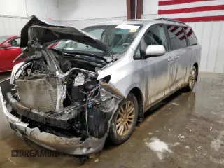 2013 Toyota Sienna XLE AAS with VIN 5TDYK3DC9DS284590, listed as a Copart auction lot 46414045 with 0 mi miles and Salvage Title. Bid and sale history available at carsss.com. Image 1.