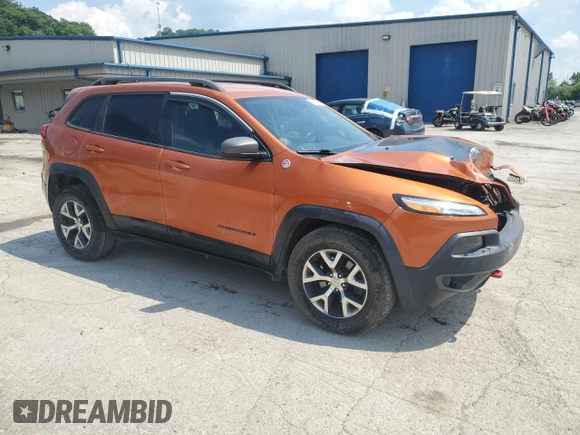 2014 Jeep Cherokee Trailhawk z VIN 1C4PJMBS4EW236608, wystawiony jako Copart lot #63672685 z przebiegiem 132 341 mil mil oraz Szkoda całkowita • Salvage title. Historia ofert i sprzedaży dostępna na DreamBid. Obrazek 4.