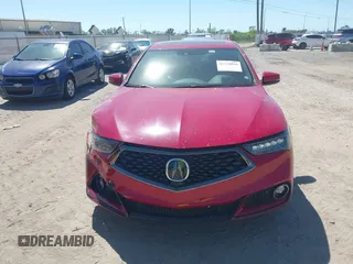 2018 Acura TLX w/A-SPEC Pkg with VIN 19UUB2F67JA007933, listed as a IAAI auction lot 41774816 with 68,823 mi miles. Bid and sale history available at carsss.com. Image 12.