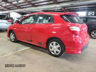 2010 Toyota Matrix S z VIN 2T1LE4EE0AC014823, wystawiony jako Copart lot #57038765 z przebiegiem 154 631 mil mil oraz Czysty tytuł • Clean title. Historia ofert i sprzedaży dostępna na DreamBid. Obrazek 2.