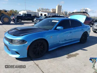 2015 Dodge Charger SRT Hellcat z VIN 2C3CDXL98FH836328, wystawiony jako Copart lot #50473255 z przebiegiem 38 821 mil mil oraz Czysty tytuł • Clean title. Historia ofert i sprzedaży dostępna na DreamBid. Obrazek 1.