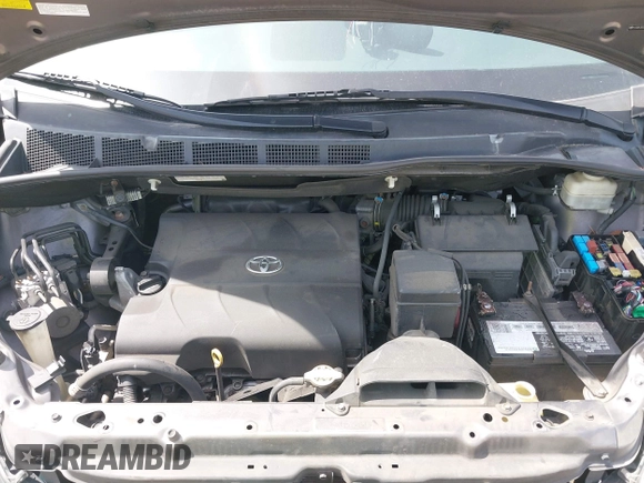 2013 Toyota Sienna XLE with VIN 5TDDK3DC0DS053480, listed as a IAAI auction lot 42207803 with Not Provided miles and . Bid and sale history available at DreamBid. Image 10.