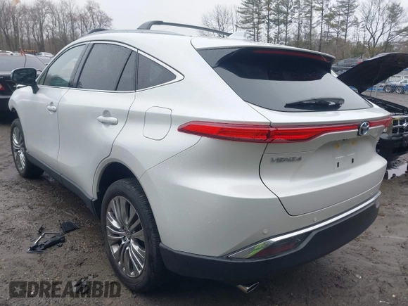2023 Toyota Venza LE z VIN JTEAAAAH1PJ130932, wystawiony jako IAAI lot #41944972 z przebiegiem 18 870 mil mil oraz . Historia ofert i sprzedaży dostępna na DreamBid. Obrazek 3.