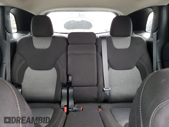 2018 Jeep Cherokee Latitude Tech Connect with VIN 1C4PJMCB3JD601283, listed as a Copart auction lot 51901955 with 83,467 mi miles and Salvage title. Bid and sale history available at DreamBid. Image 10.