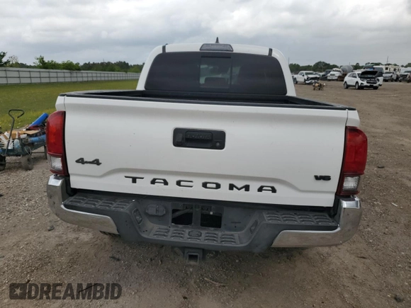 2019 Toyota Tacoma SR z VIN 3TMCZ5AN5KM242521, wystawiony jako Copart lot #55167485 z przebiegiem Nie podano mil oraz Szkoda całkowita • Salvage title. Historia ofert i sprzedaży dostępna na DreamBid. Obrazek 6.