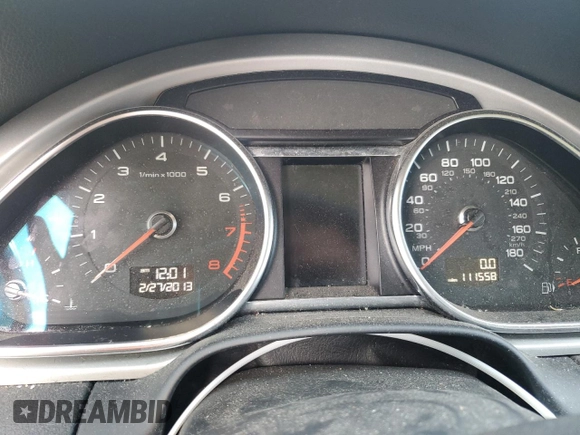 2015 Audi Q7 Premium Plus with VIN WA1LGAFEXFD017661, listed as a Copart auction lot 56394585 with 111,558 mi miles and Clean Title. Bid and sale history available at DreamBid. Image 9.