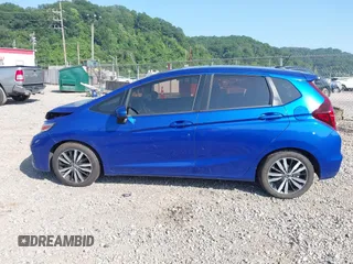 2018 Honda Fit EX with VIN 3HGGK5H85JM715484, listed as a IAAI auction lot 42581104 with 113,434 mi miles and . Bid and sale history available at DreamBid. Image 14.