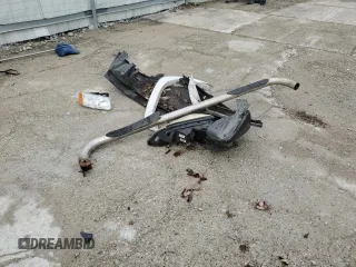 2003 GMC Sierra 1500HD SLE z VIN 1GTGK13U53F242247, wystawiony jako Copart lot #79421714 z przebiegiem 267 691 mil mil oraz Szkoda całkowita • Salvage title. Historia ofert i sprzedaży dostępna na DreamBid. Obrazek 14.