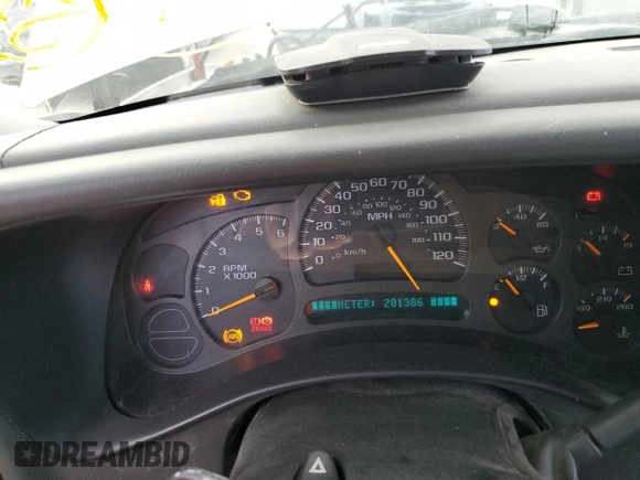 2004 GMC Yukon XL SLT with VIN 1GKEC16Z64J201494, listed as a Copart auction lot 75116274 with 201,386 mi miles and Salvage Title. Bid and sale history available at carsss.com. Image 9.