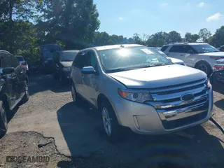2013 Ford Edge SEL with VIN 2FMDK3JC5DBB95406, listed as a IAAI auction lot 40293235 with 164,050 mi miles. Bid and sale history available at carsss.com. Image 1.