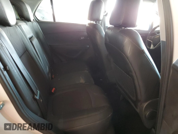 2020 Chevrolet Trax LT with VIN 3GNCJLSBXLL283371, listed as a Copart auction lot 53510385 with 87,582 mi miles and Salvage Title. Bid and sale history available at DreamBid. Image 10.