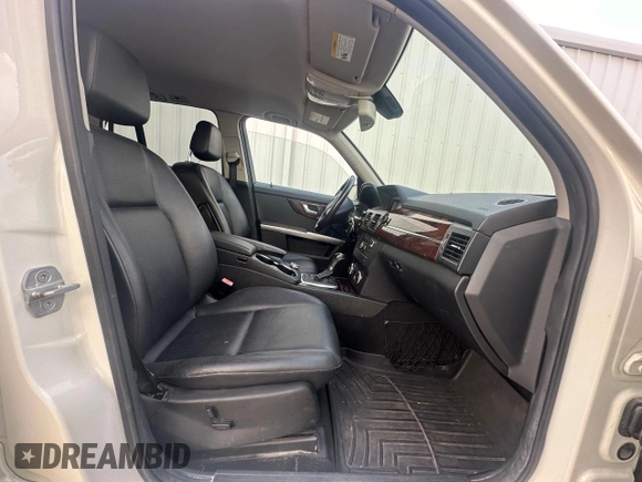 2012 Mercedes-Benz GLK 350 with VIN WDCGG8HBXCF939456, listed as a Copart auction lot 78758344 with 117,628 mi miles and Clean Title. Bid and sale history available at DreamBid. Image 5.