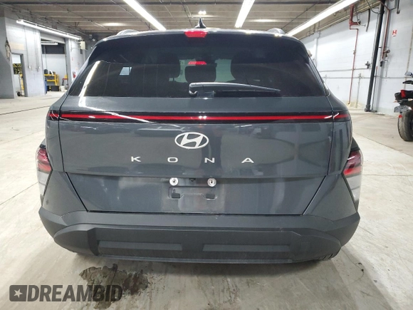 2024 Hyundai Kona SEL with VIN KM8HC3AB3RU138337, listed as a Copart auction lot 50745135 with 9,455 mi miles and Salvage Title. Bid and sale history available at DreamBid. Image 6.