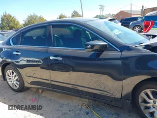 2018 Nissan Altima SV with VIN 1N4AL3AP6JC255539, listed as a IAAI auction lot 41827843 with 109,791 mi miles and . Bid and sale history available at carsss.com. Image 13.