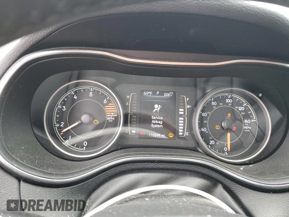 2019 Jeep Cherokee Latitude Plus with VIN 1C4PJMLB2KD169934, listed as a Copart auction lot 57332795 with 110,549 mi miles and Salvage title. Bid and sale history available at DreamBid. Image 9.