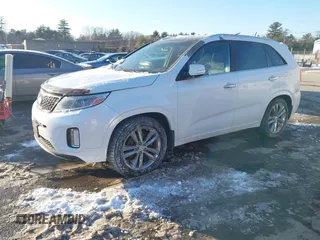 2014 Kia Sorento SX Limited with VIN 5XYKW4A71EG454589, listed as a IAAI auction lot 41421301 with 93,073 mi miles. Bid and sale history available at carsss.com. Image 16.