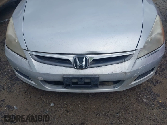 2007 Honda Accord EX с VIN 1HGCM56727A175410, выставлен на аукционе IAAI как лот 42195867 с пробегом 278 960 миль миль и . История ставок и продаж доступна на DreamBid. Изображение 6.