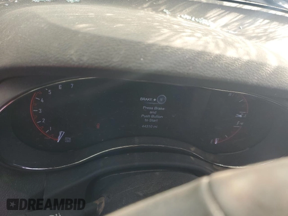 2019 Dodge Durango R/T with VIN 1C4SDHCT1KC645291, listed as a Copart auction lot 43971825 with 44,310 mi miles and Salvage title. Bid and sale history available at DreamBid. Image 9.