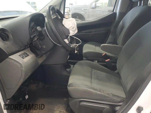 2021 Nissan NV200 S z VIN 3N6CM0KN2MK700673, wystawiony jako Copart lot #47874355 z przebiegiem 71 906 mil mil oraz Czysty tytuł • Clean title. Historia ofert i sprzedaży dostępna na DreamBid. Obrazek 7.