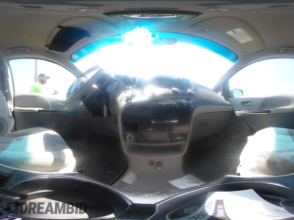 2012 Toyota Sienna LE AAS with VIN 5TDKK3DC7CS274726, listed as a IAAI auction lot 42126219 with 184,158 mi miles. Bid and sale history available at carsss.com. Image 18.