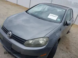 2011 Volkswagen Golf z VIN WVWDA9AJ8BW009300, wystawiony jako IAAI lot #42480823 z przebiegiem 108 645 mil mil oraz . Historia ofert i sprzedaży dostępna na DreamBid. Obrazek 2.