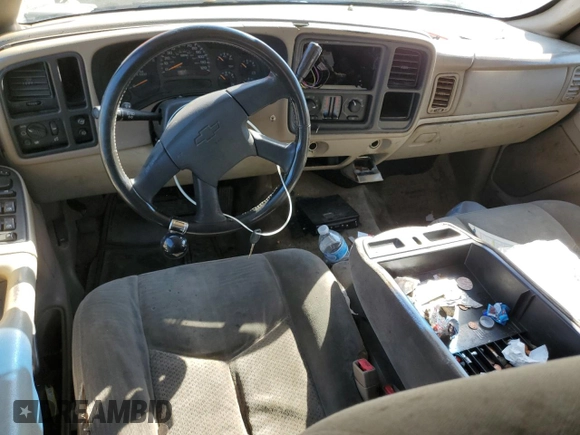 2003 Chevrolet Suburban LS with VIN 1GNEC16Z53R152355, listed as a Copart auction lot 73381644 with 225,199 mi miles and Salvage Title. Bid and sale history available at carsss.com. Image 8.