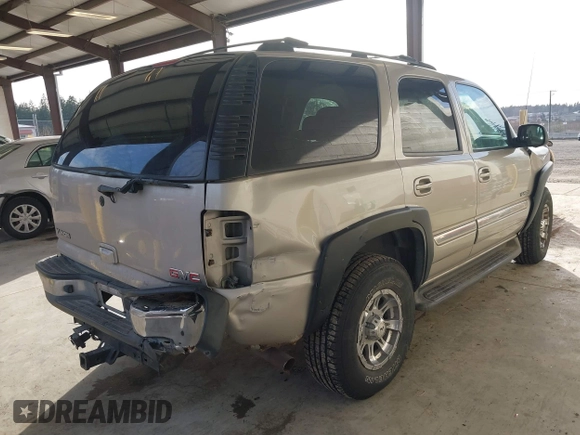 2005 GMC Yukon SLT with VIN 1GKEK13Z95R105420, listed as a IAAI auction lot 41680727 with 230,705 mi miles. Bid and sale history available at carsss.com. Image 4.