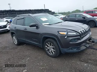 2018 Jeep Cherokee Latitude Plus с VIN 1C4PJLLB4JD504426, выставлен на аукционе IAAI как лот 42516425 с пробегом 117 873 миль миль и . История ставок и продаж доступна на DreamBid. Изображение 1.