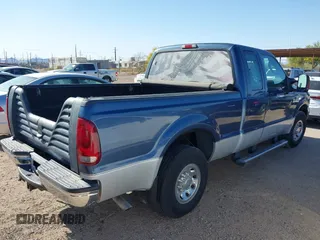 2004 Ford Super Duty F-250 XL with VIN 1FTNX20S34EA59731, listed as a IAAI auction lot 41924448 with 83,982 mi miles. Bid and sale history available at carsss.com. Image 4.
