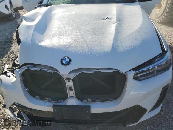 2023 BMW X4 M40i with VIN 5UX43DT05P9N61777, listed as a Copart auction lot 77600264 with 0 mi miles and Salvage Title. Bid and sale history available at carsss.com. Image 12.