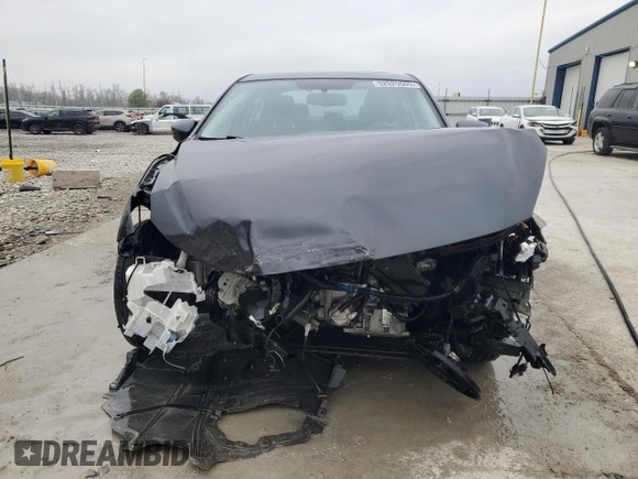 2016 Mazda 3 i Grand Touring with VIN 3MZBM1X71GM249806, listed as a Copart auction lot 52525565 with 101,517 mi miles and Salvage Title. Bid and sale history available at DreamBid. Image 5.