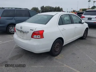 2010 Toyota Yaris с VIN JTDBT4K38A1358277, выставлен на аукционе IAAI как лот 42541096 с пробегом 271 159 миль миль и . История ставок и продаж доступна на DreamBid. Изображение 4.