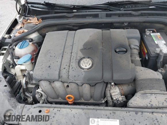 2011 Volkswagen Jetta SE with VIN 3VWDZ7AJ4BM387236, listed as a IAAI auction lot 41875995 with 202,028 mi miles and . Bid and sale history available at DreamBid. Image 10.