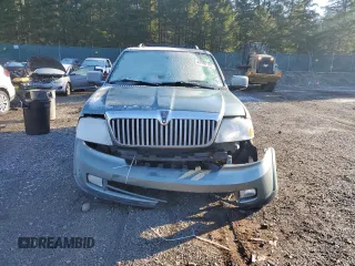 2005 Lincoln Navigator Luxury with VIN 5LMFU28525LJ02909, listed as a Copart auction lot 42960125 with 0 mi miles and Salvage Title. Bid and sale history available at carsss.com. Image 5.