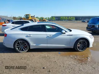 2018 Audi S5 Sportback Prestige z VIN WAUC4CF59JA044383, wystawiony jako IAAI lot #42195056 z przebiegiem 68 610 mil mil oraz . Historia ofert i sprzedaży dostępna na DreamBid. Obrazek 13.