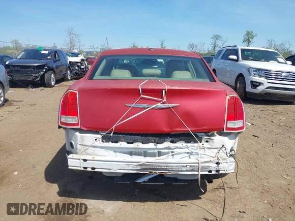 2013 Chrysler 300 with VIN 2C3CCAAG6DH613204, listed as a IAAI auction lot 42094988 with 193,481 mi miles. Bid and sale history available at carsss.com. Image 17.
