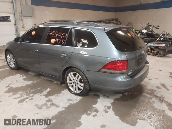 2010 Volkswagen Jetta TDI with VIN 3VWTL7AJ7AM672069, listed as a IAAI auction lot 41858880 with Not provided miles and . Bid and sale history available at DreamBid. Image 3.