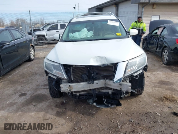 2015 Nissan Pathfinder Platinum with VIN 5N1AR2MN0FC648839, listed as a IAAI auction lot 41954795 with 123,730 mi miles and . Bid and sale history available at DreamBid. Image 13.