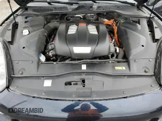 2017 Porsche Cayenne S E-Hybrid with VIN WP1AE2A27HLA74235, listed as a Copart auction lot 49437265 with 154,808 mi miles and Salvage title. Bid and sale history available at DreamBid. Image 12.