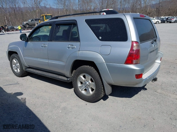 2005 Toyota 4Runner SR5 with VIN JTEBU14RX58049660, listed as a IAAI auction lot 41775728 with 194,072 mi miles. Bid and sale history available at carsss.com. Image 3.