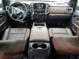 2023 Nissan Titan Platinum Reserve с VIN 1N6AA1ED5PN117960, выставлен на аукционе Copart как лот 50949235 с пробегом 19 754 миль миль и Списание • Salvage title. История ставок и продаж доступна на DreamBid. Изображение 8.