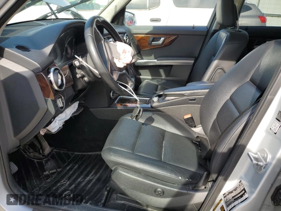 2015 Mercedes-Benz GLK 350 with VIN WDCGG8JB7FG419675, listed as a Copart auction lot 54495065 with 231,259 mi miles and Salvage Title. Bid and sale history available at DreamBid. Image 7.