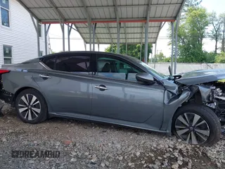 2019 Nissan Altima SL with VIN 1N4BL4EW9KC133318, listed as a IAAI auction lot 39806541 with 34,420 mi miles and . Bid and sale history available at DreamBid. Image 14.